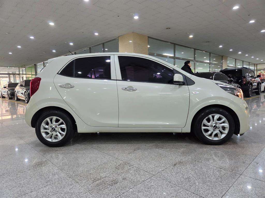 KIA Morning - Vista 5