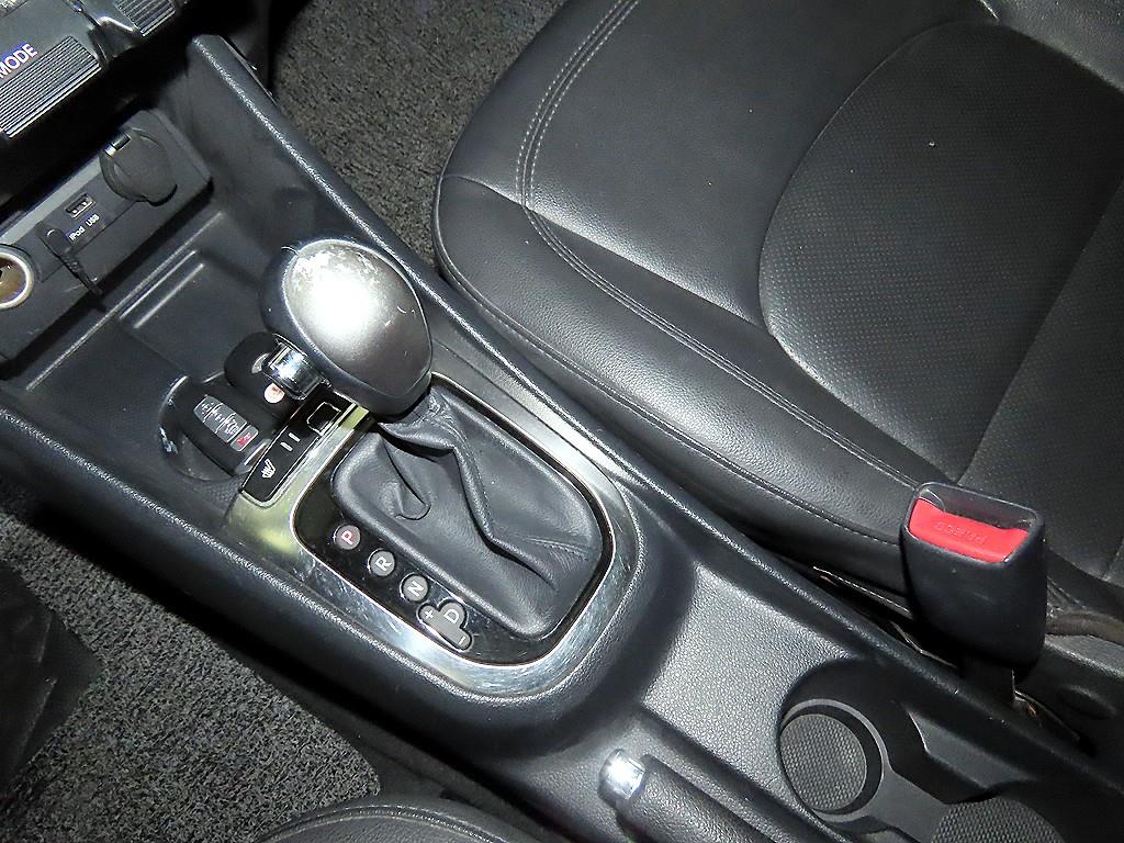 KIA Pride - Vista 12