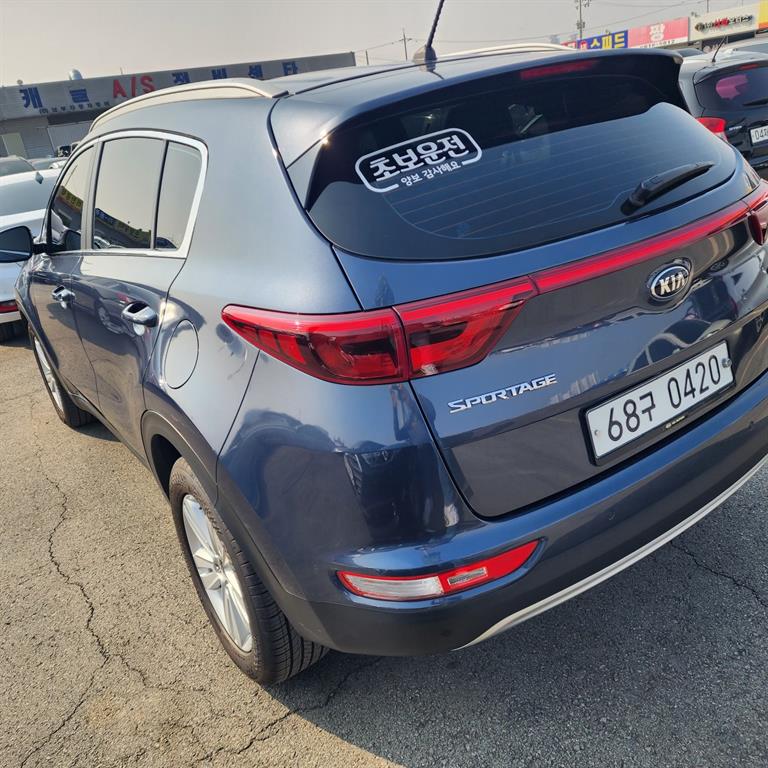 KIA Sportage - Vista 6