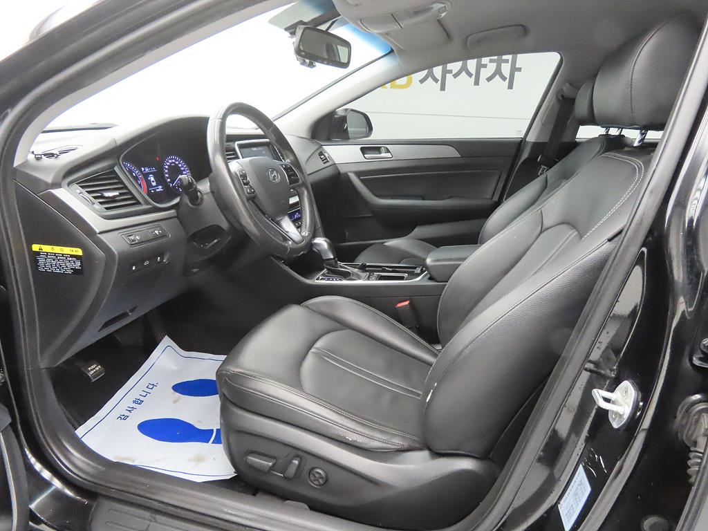 HYUNDAI Sonata - Vista 5