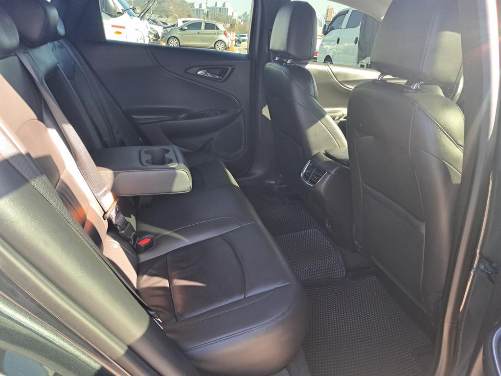 Chevrolet Malibu 2017 Gris - Importación desde Corea - HF Imports Iquique - Foto 15