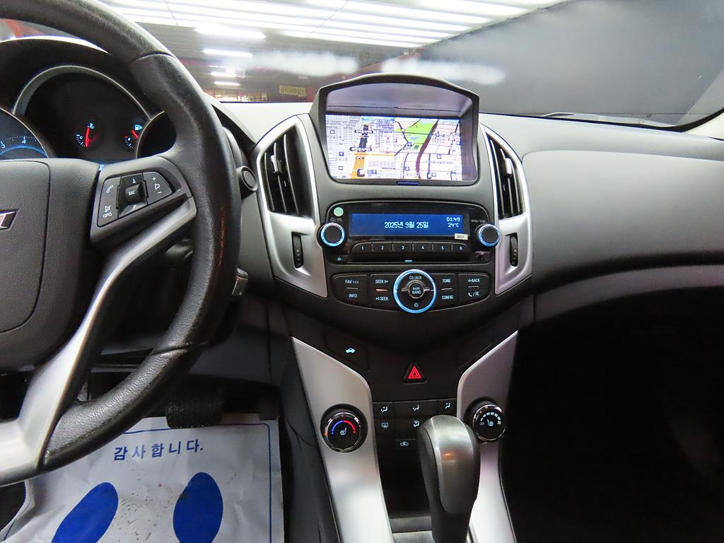 Chevrolet Cruise - Vista 10