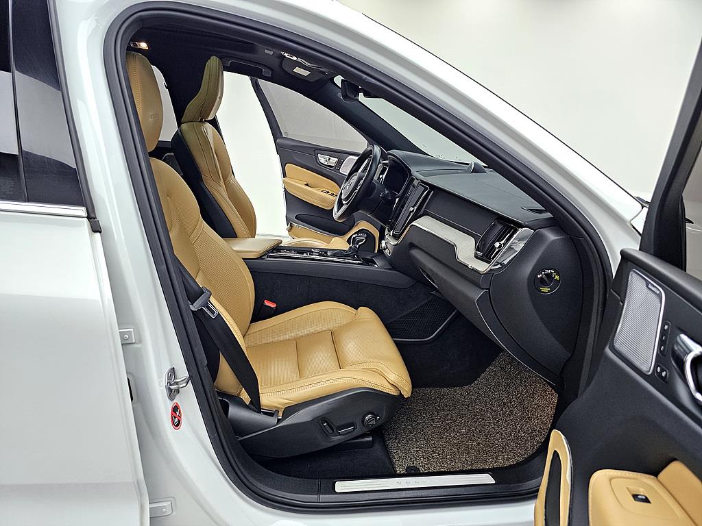 Volvo XC60 - Vista 11