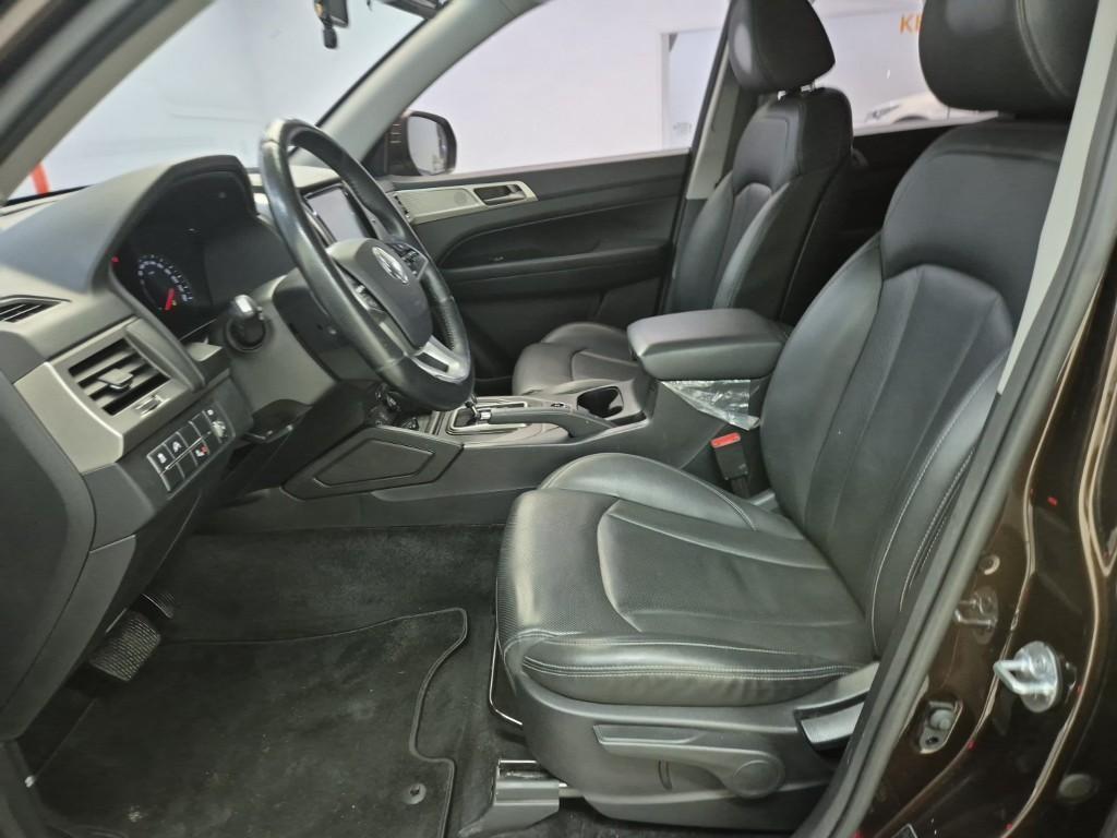 Ssangyong Rexton - Vista 11