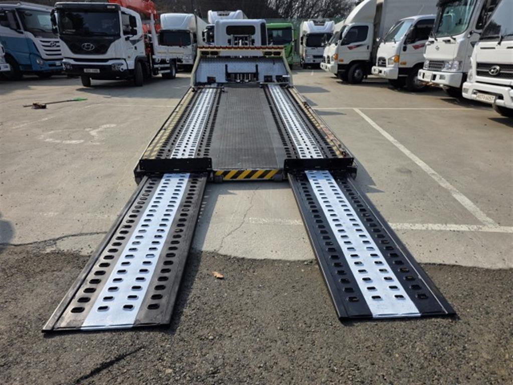 medium and large cargo Lekka - Vista 9