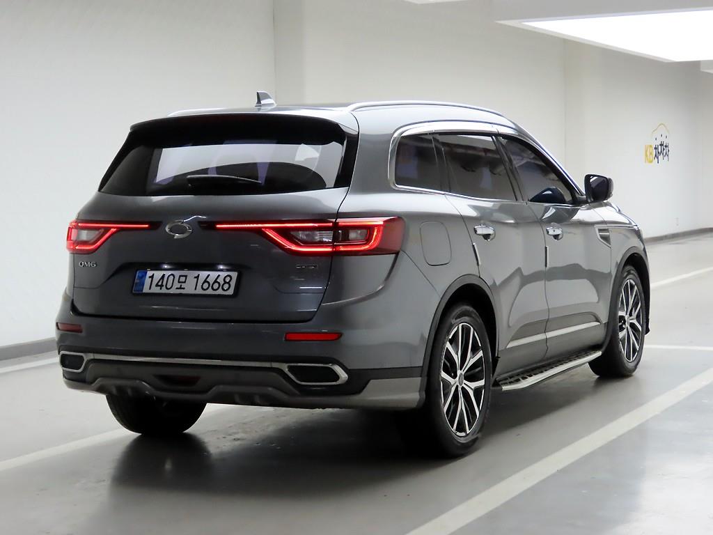 SAMSUNG QM6 - Vista 4