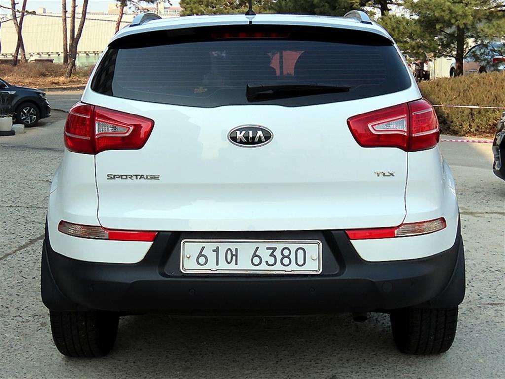 KIA Sportage - Vista 4