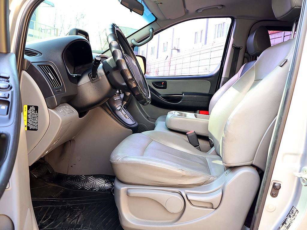 HYUNDAI Starex 2016 Gris - Importación desde Corea - HF Imports Iquique - Foto 11