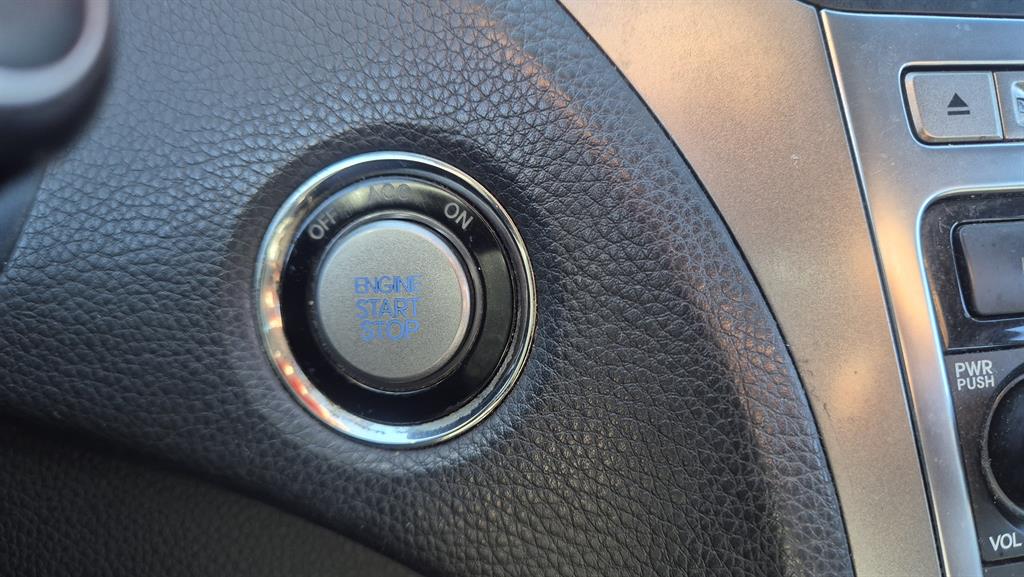 HYUNDAI Grandeur - Vista 12