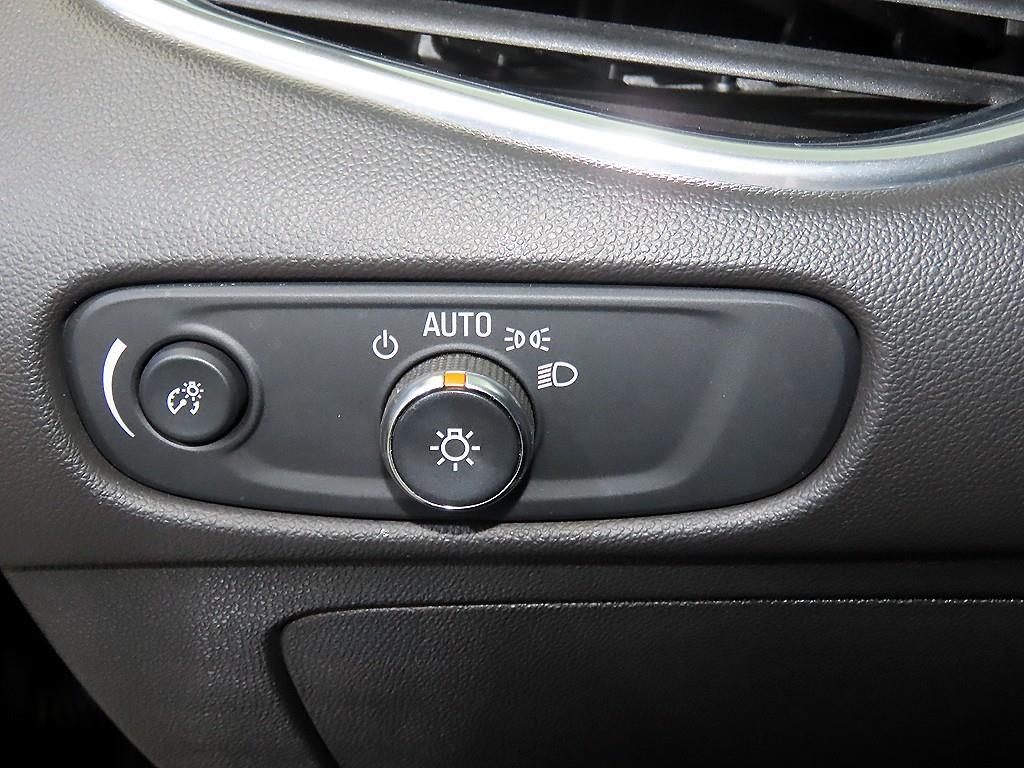 Chevrolet Malibu 2017 Negro - Importación desde Corea - HF Imports Iquique - Foto 14