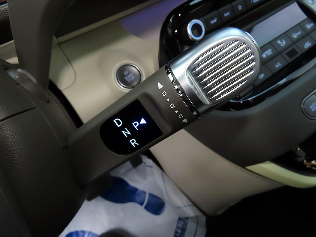 HYUNDAI Casper - Vista 12