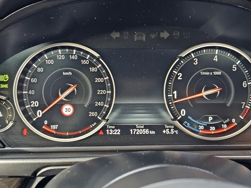 BMW 5 Series - Vista 7