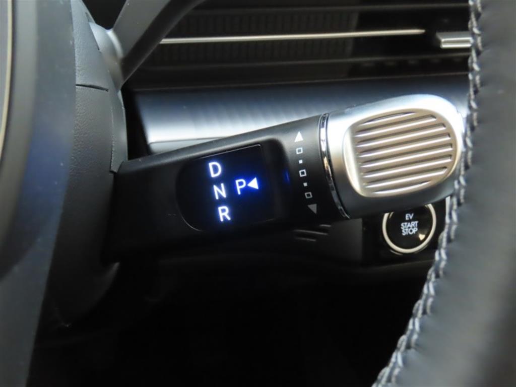 HYUNDAI Ioniq 6 - Vista 11