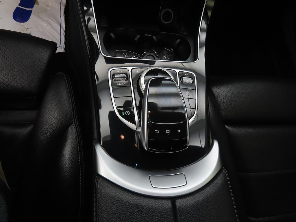 Mercedes Benz C Class - Vista 11