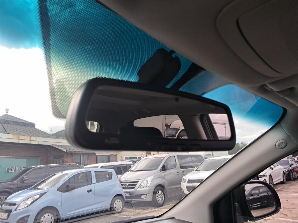 Ssangyong Korando - Vista 9