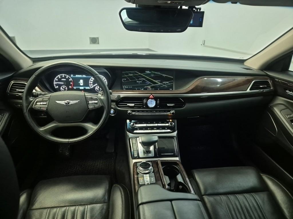 Genesis EQ900 - Vista 7