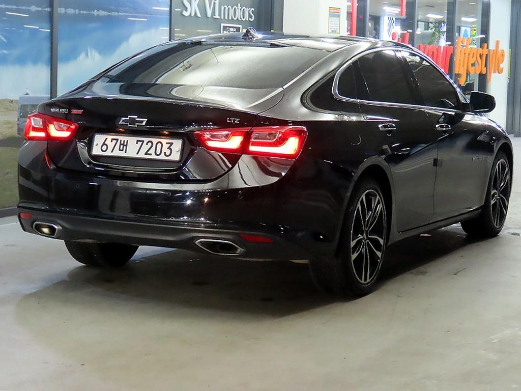 Chevrolet Malibu - Vista 4