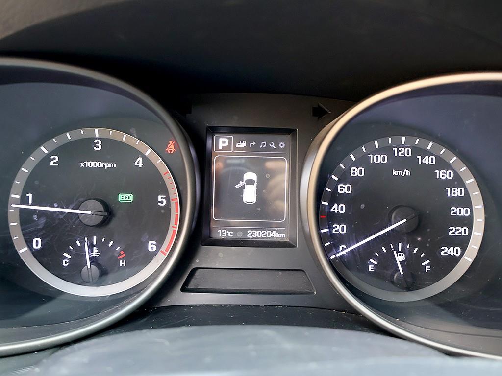 HYUNDAI Santa Fe - Vista 11