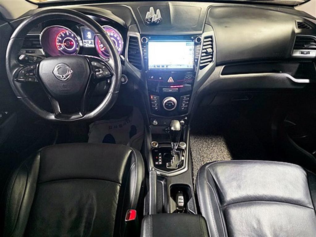 Ssangyong Tivoli 2018 Blanco - Importación desde Corea - HF Imports Iquique - Foto 17