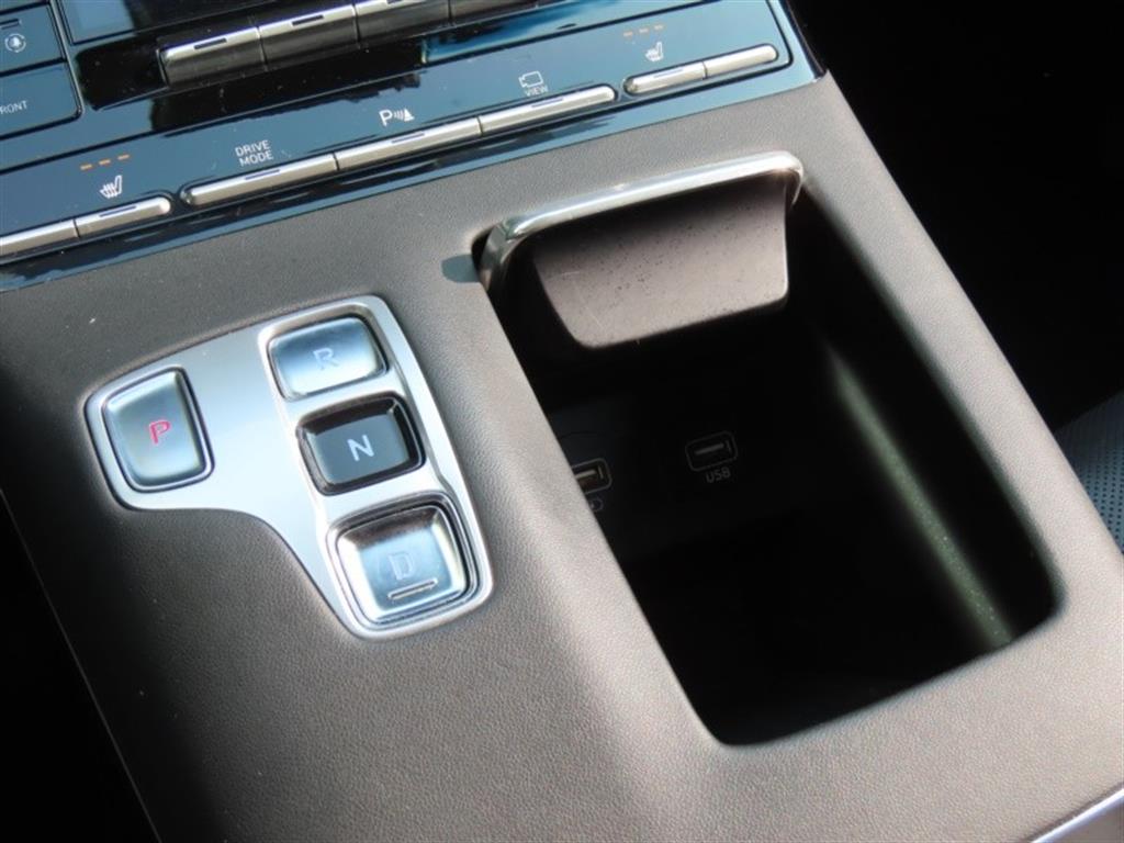 HYUNDAI Grandeur - Vista 11