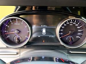 KIA Carnival - Vista 12