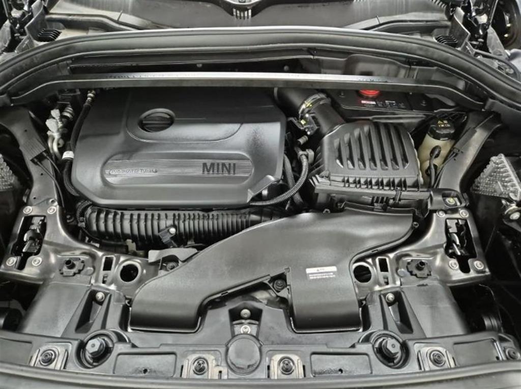 Mini Countryman - Vista 5