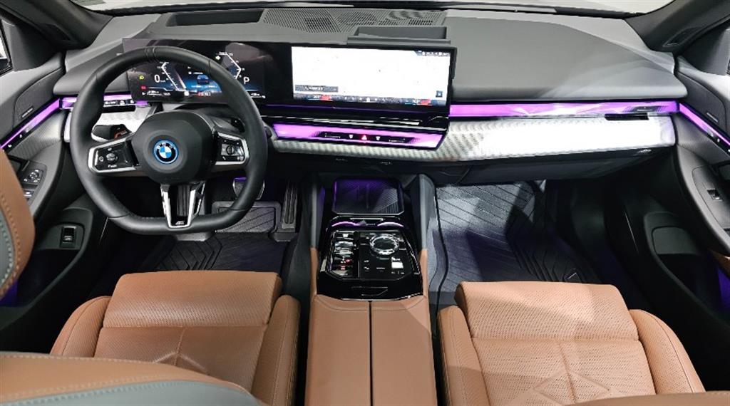 BMW 5 Series - Vista 7