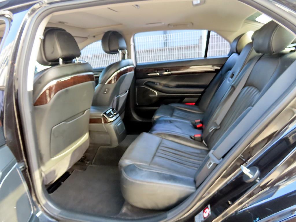 Genesis EQ900 - Vista 6