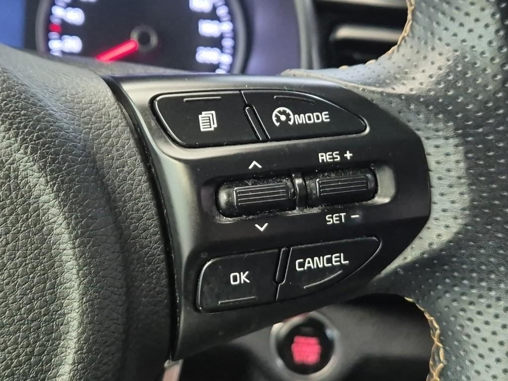 KIA Stonic - Vista 8