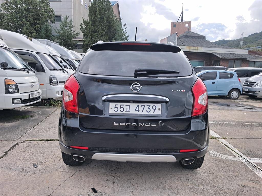Ssangyong Korando - Vista 4