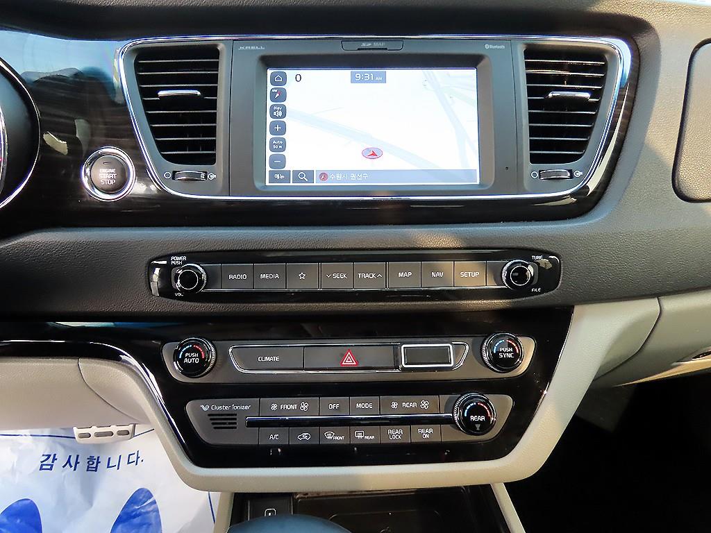 KIA Carnival 2019 Negro - Importación desde Corea - HF Imports Iquique - Foto 14