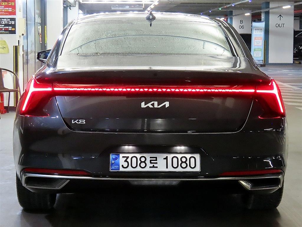 KIA K8 - Vista 5