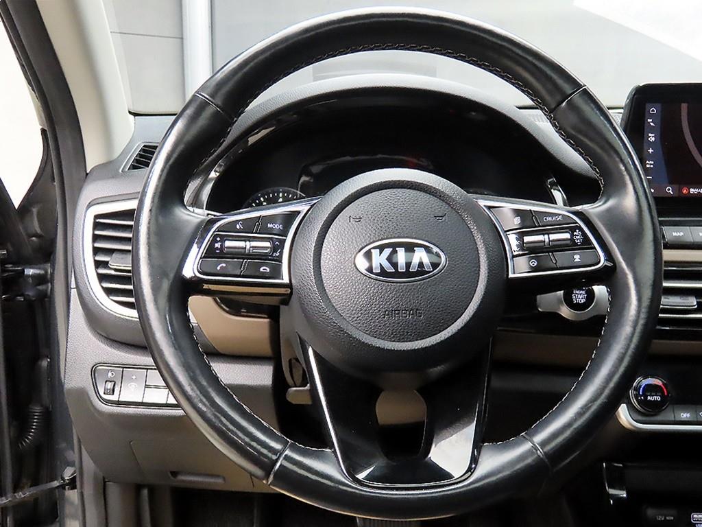 KIA Seltos - Vista 9