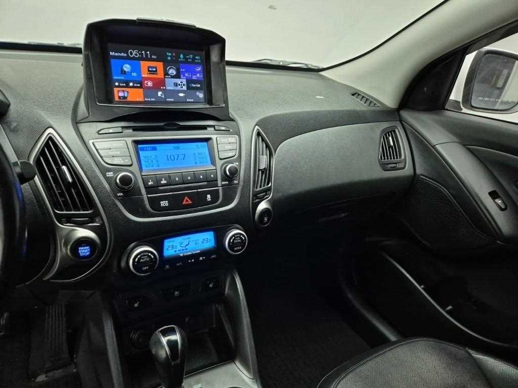 HYUNDAI Tucson - Vista 10