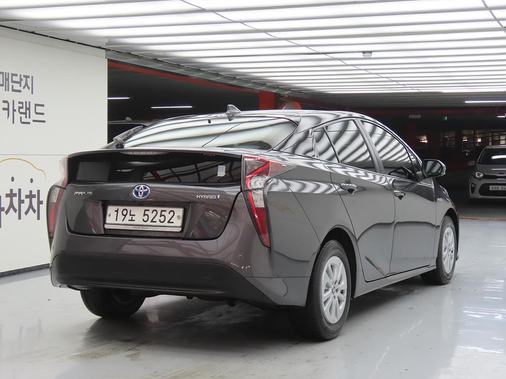 Toyota Prius - Vista 4