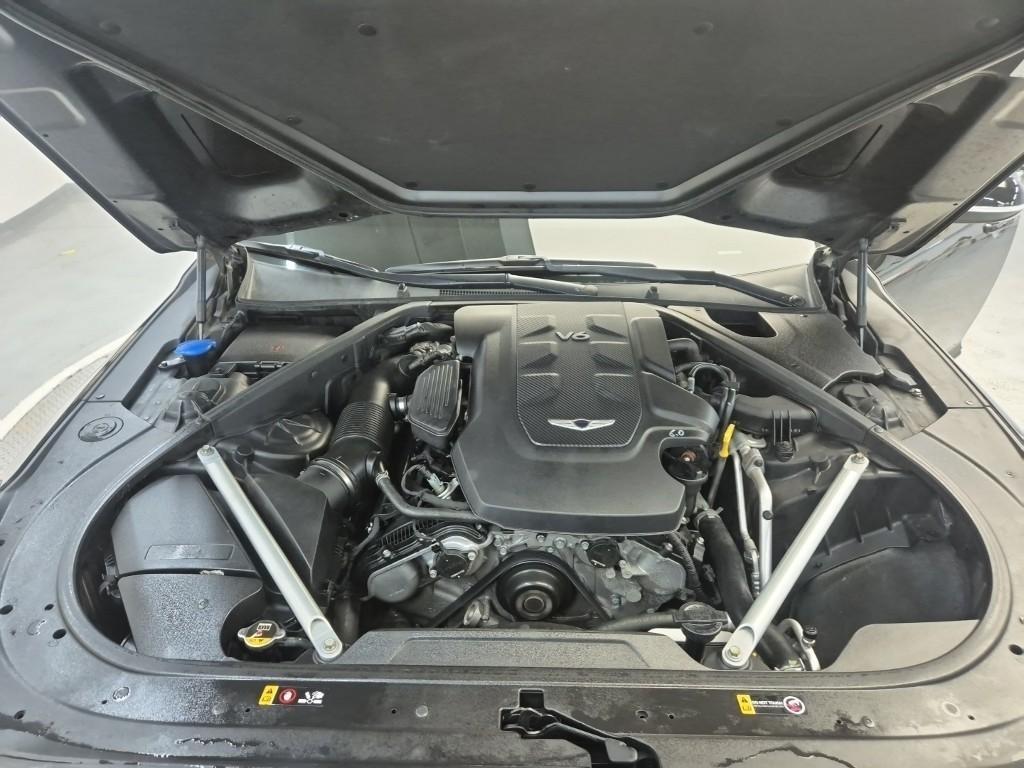 Genesis EQ900 - Vista 5