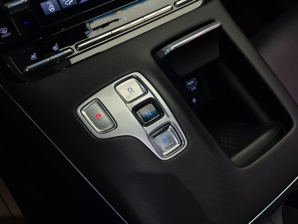 HYUNDAI Grandeur - Vista 8