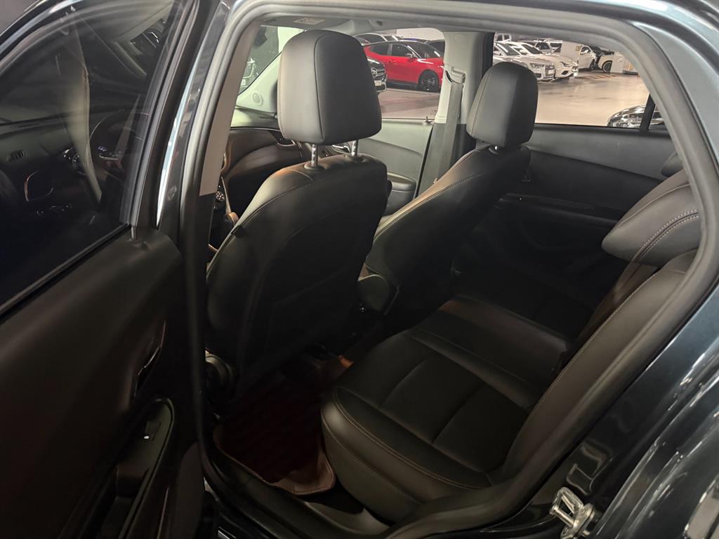 Chevrolet Trax - Vista 10