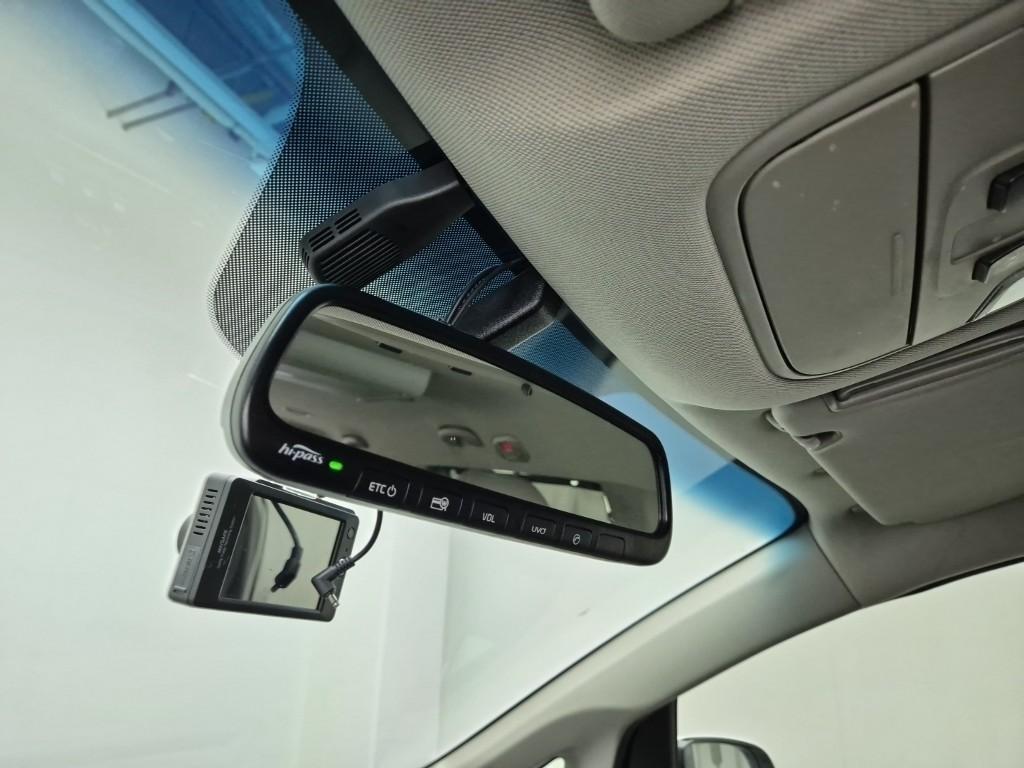 KIA Carnival 2015 Blanco - Importación desde Corea - HF Imports Iquique - Foto 16