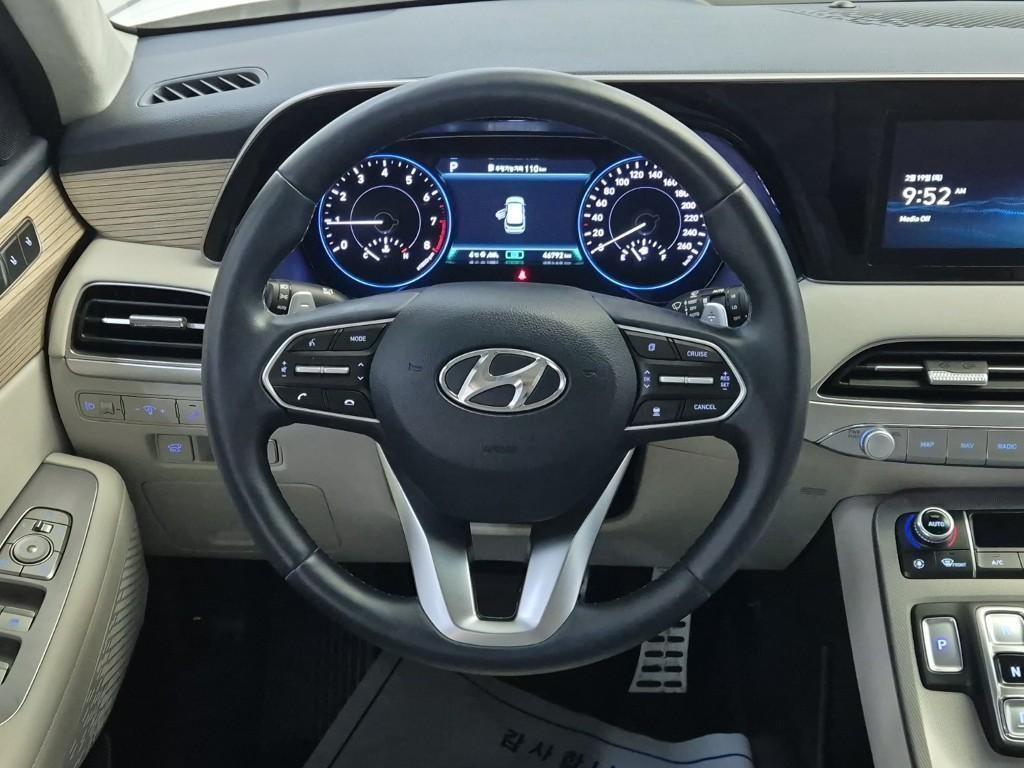HYUNDAI Palisade - Vista 9