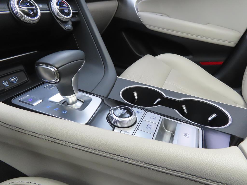 Genesis G70 - Vista 11