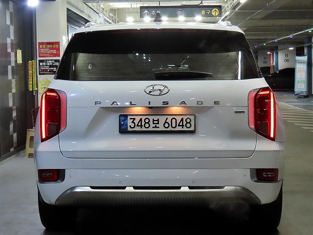 HYUNDAI Palisade - Vista 5