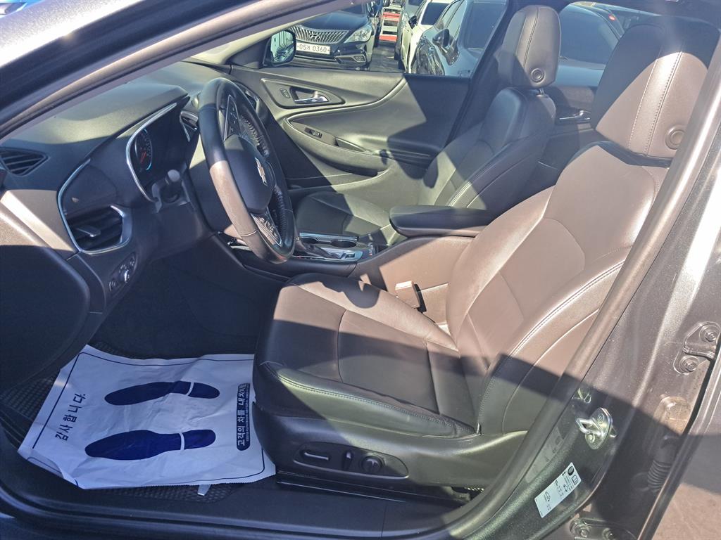 Chevrolet Malibu - Vista 12