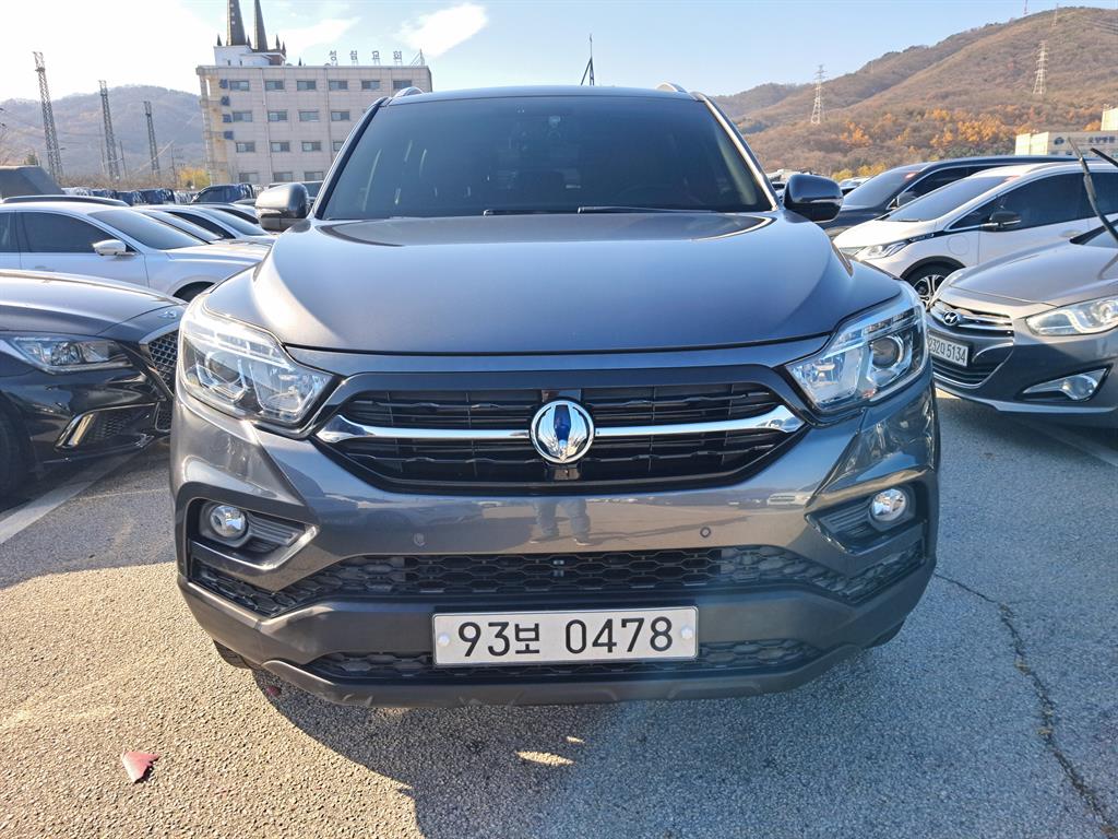 Ssangyong Rexton - Vista 2