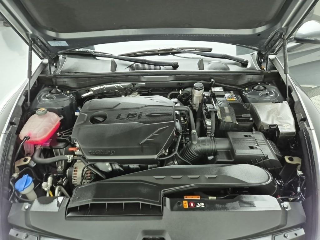 HYUNDAI Sonata - Vista 5