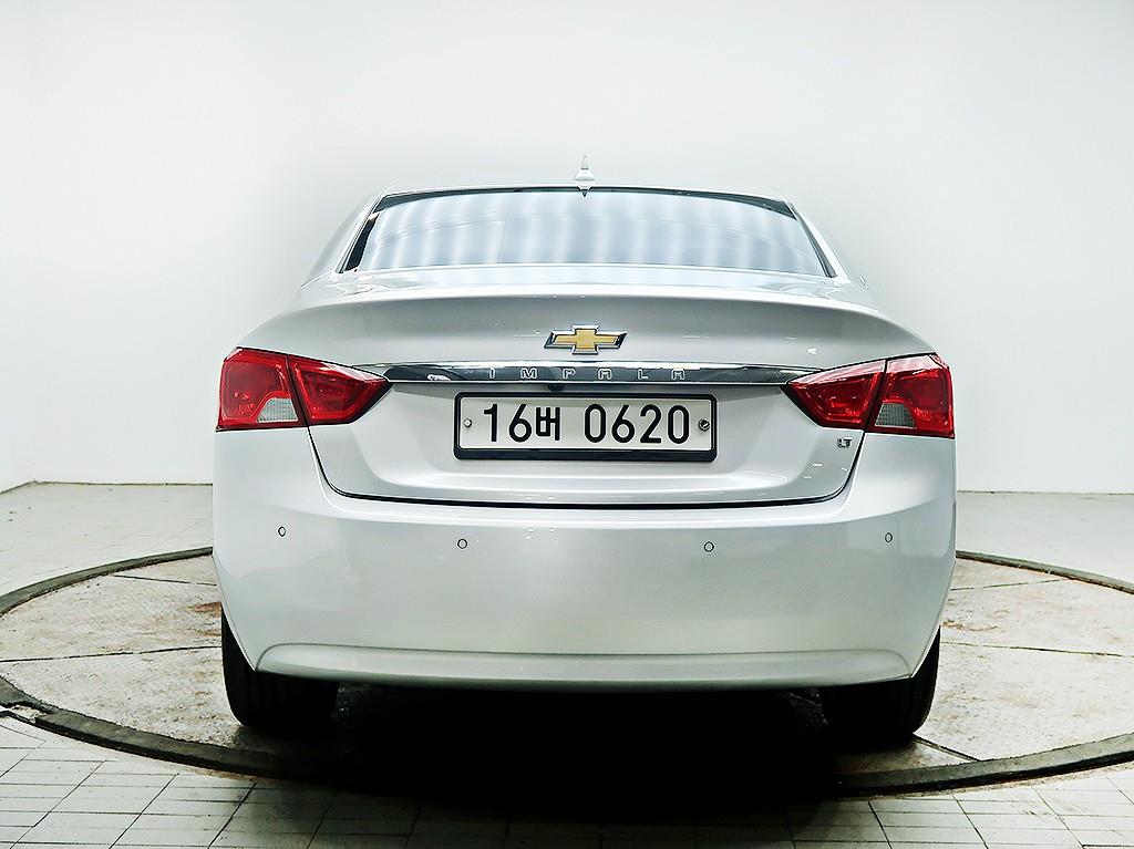 Chevrolet Impala - Vista 5