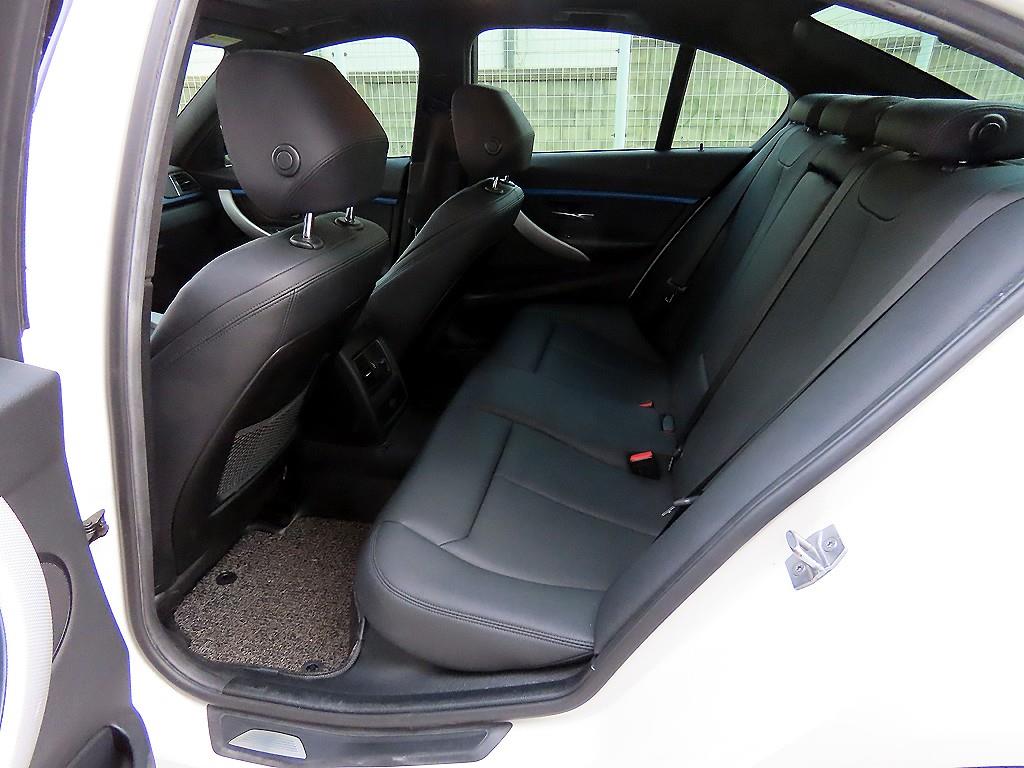 BMW 3 series - Vista 6