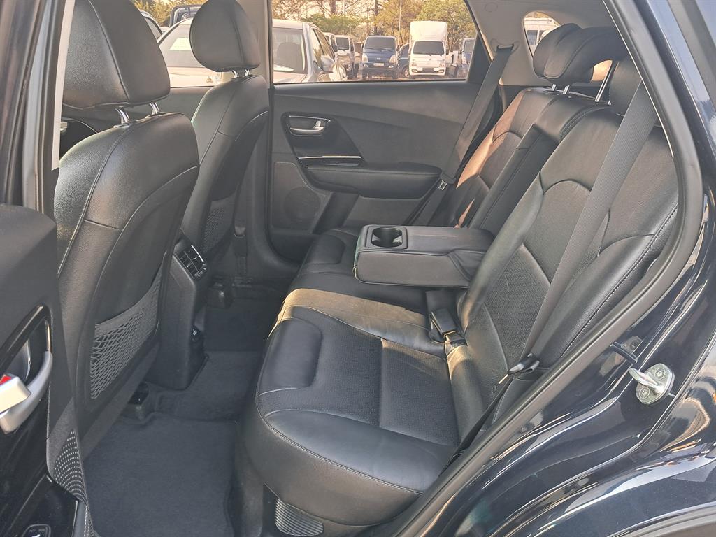 KIA Niro - Vista 12