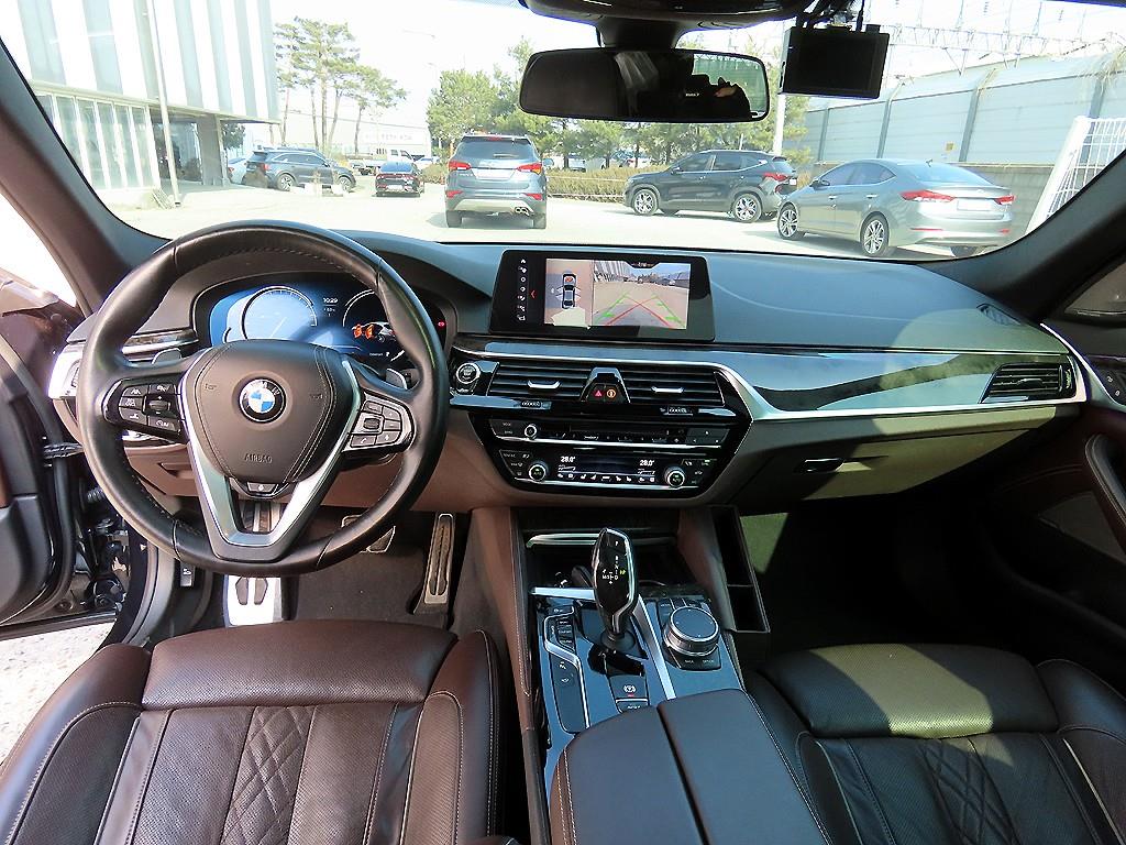 BMW 5 Series - Vista 7