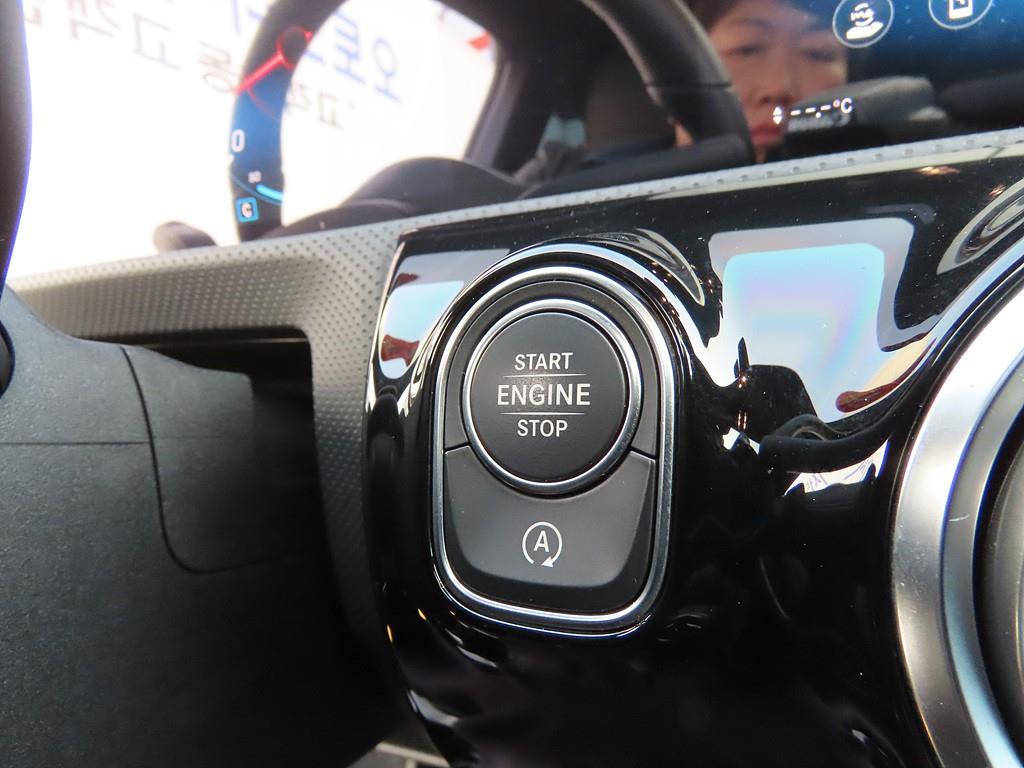 Mercedes Benz A Class - Vista 11